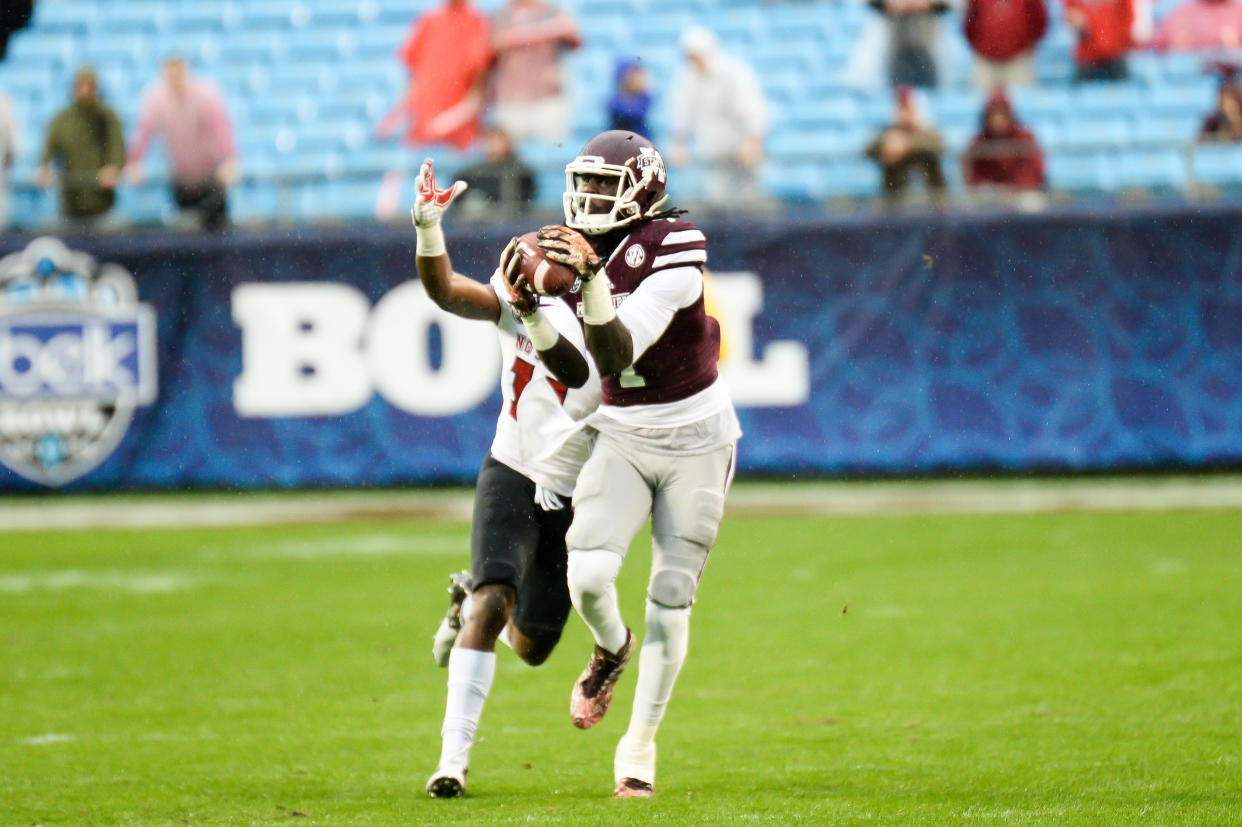 December 30, 2015: Mississippi State's De'Runnya Wilson (1) makes a catch during 1st half action in the Belk Bowl between the NC State Wolfpack and the Mississippi State Bulldogs at Bank of America Stadium in Charlotte, NC. (Photograph by Doug Buffington/ Icon Sportswire). (Photo by Doug Buffington/Corbis/Icon Sportswire via Getty Images)