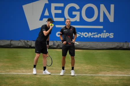 Tennis - Aegon Championships - Queen’s Club, London, Britain - June 24, 2017 Great Britain's Jamie Murray and Brazil's Bruno Soares during their semi final match against Poland's Marcin Matkowski and Crotia's Marin Cilic. Action Images via Reuters/Tony O'Brien