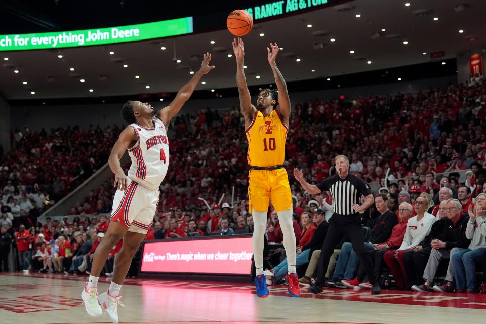 Keshon Gilbert will be shooting for victory on Saturday against West Virginia at Hilton Coliseum. The Cyclones are looking to avoid a two-game losing streak.