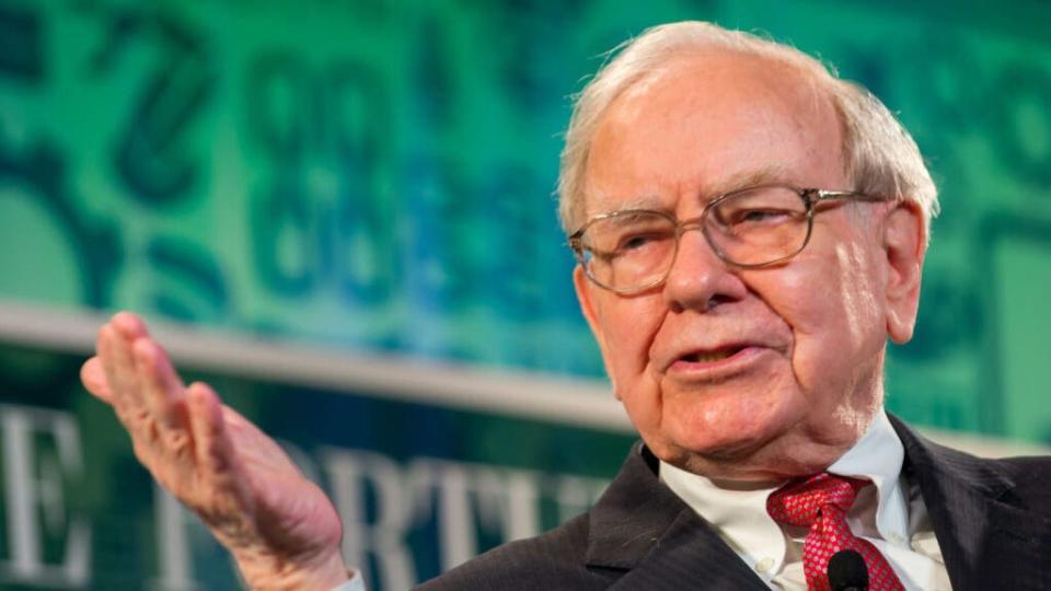 Warren Buffett Believes In S&P 500 Index Funds - But Are They Really Worth It?