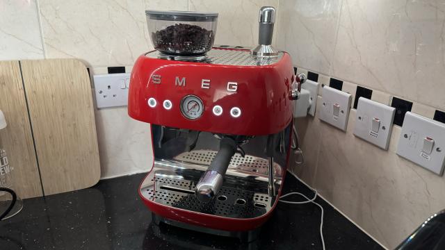 Smeg - Espresso machine with portafilter EGF03