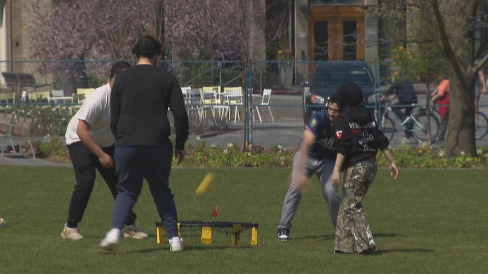 Pro-Palestinian protestors play spike ball at the U of T encampment on May 4, 2024