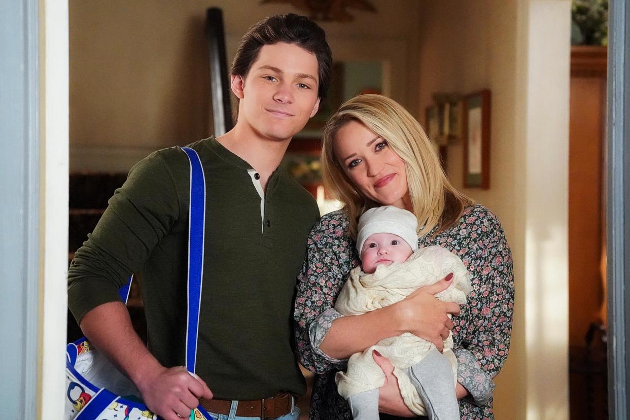 Young Sheldon’ Spinoff Starring Georgie and Mandy Reportedly in the Works at CBS 153