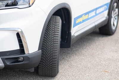 Featuring Goodyear’s All-Weather Technology, the Assurance WeatherReady® 2 is equipped with a versatile tread compound that adapts to any weather condition. AquaTred® Technology is a testament to Goodyear’s legacy in wet traction, with its sweeping Evolving Traction™ Grooves that help efficiently move water and slush away from the tire, ensuring steadfast performance in wet conditions. The Assurance WeatherReady® 2 tire also boasts the coveted Three-Peak Mountain Snowflake (3PMS) designation.