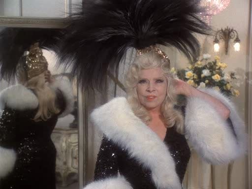 sextette mae west 1978