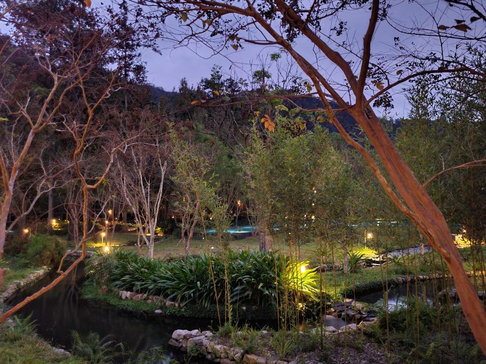 Hanishoya garden lit up with lanterns in the evening