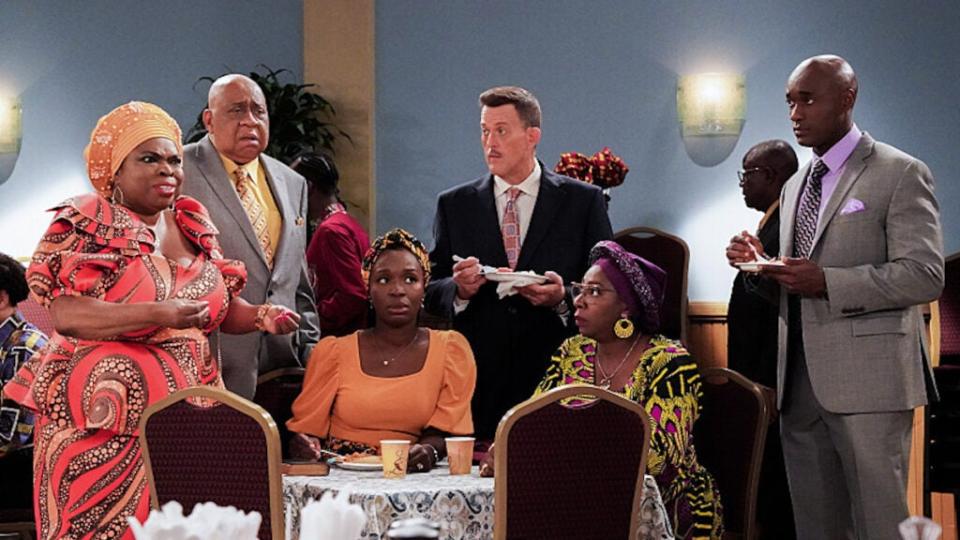 Shola Adewusi, Barry Shabaka Henley,Folake Olowafoyeku, Billy Gardell, Gina Yashere, and Tony Tambi star in “Bob Hearts Abishola” on CBS