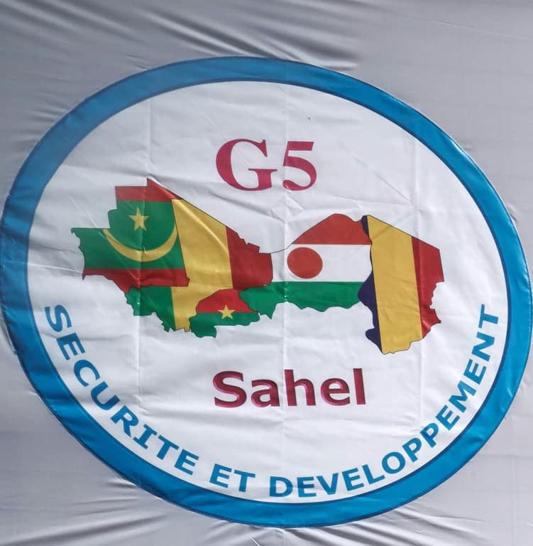 Le logo du G5 Sahel, qui regroupe le Burkina Faso, le Tchad, le Mali, la Mauritanie, et le Niger - MICHELE CATTANI © 2019 AFP