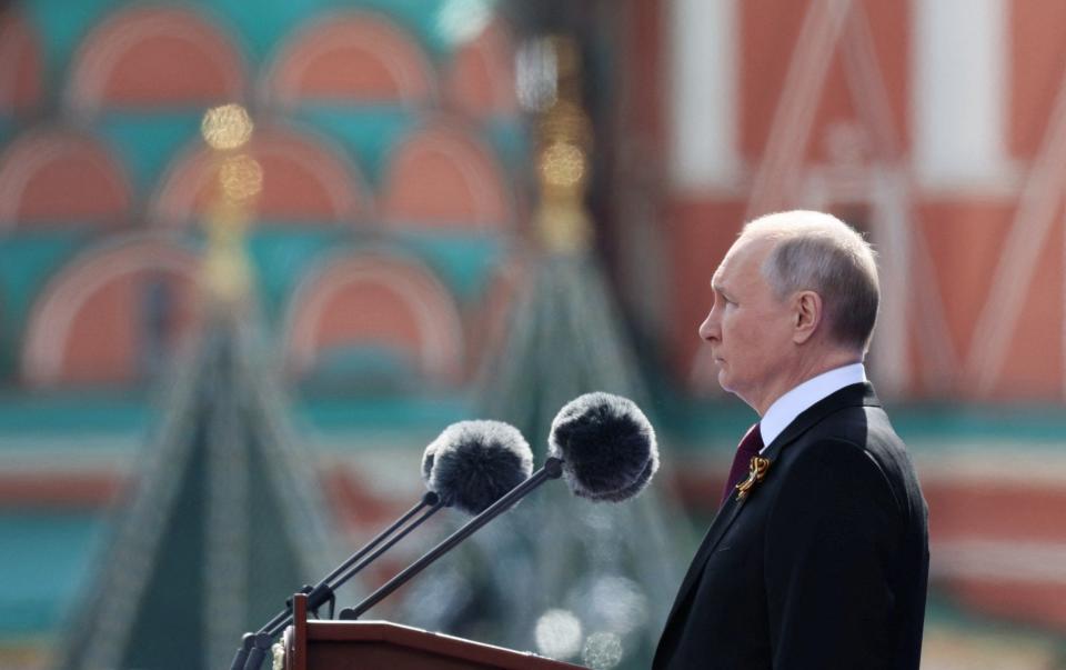 Russian President Vladimir Putin delivers his Victory Day speech - SPUTNIK