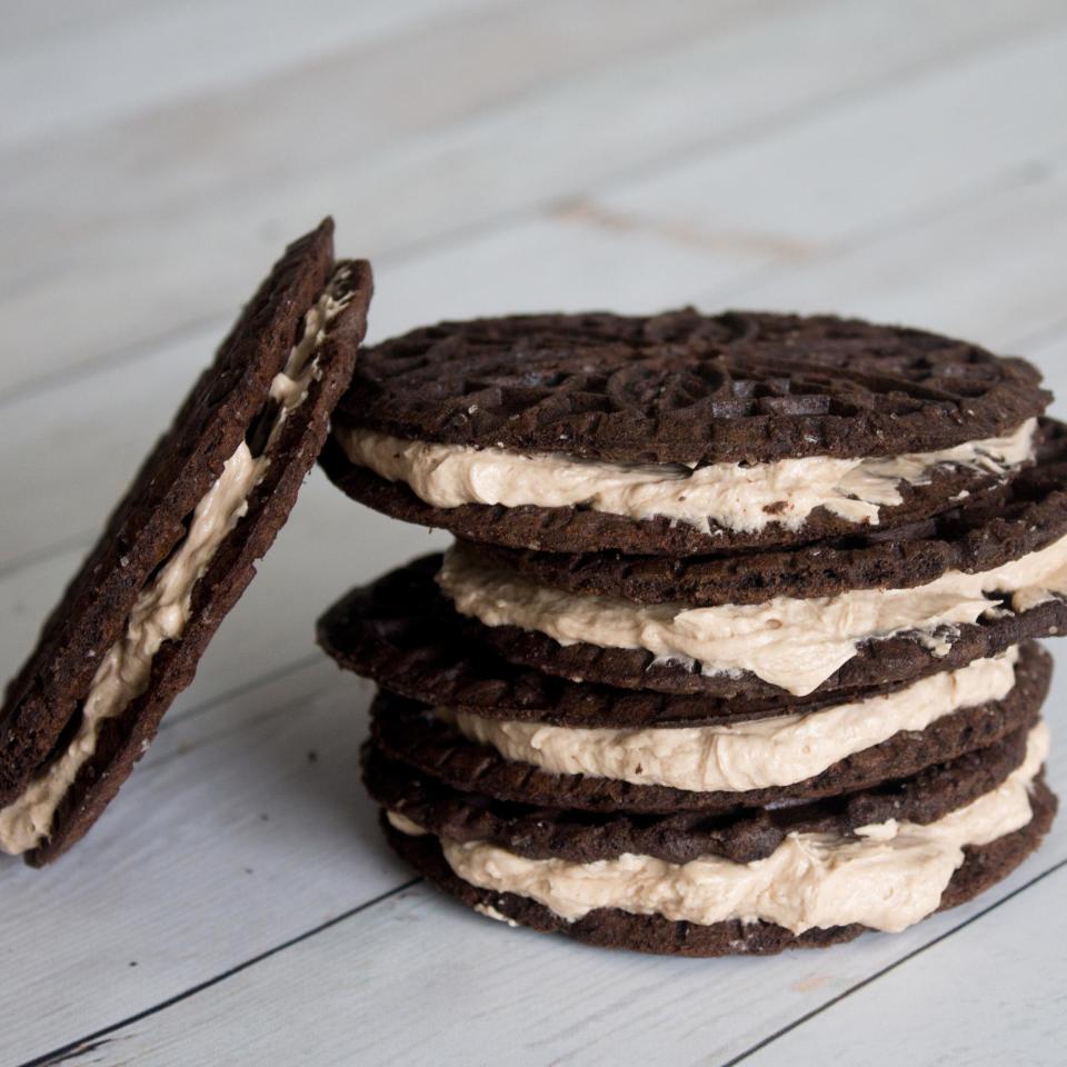 <p>Before you start baking these chocolate-espresso pizzelles, know that you’ll need a pizzelle maker to form the floral design and get the crisp waffle texture just right.</p> <p><a href="https://www.thedailymeal.com/recipe/chocolate-espresso-pizzelles?referrer=yahoo&category=beauty_food&include_utm=1&utm_medium=referral&utm_source=yahoo&utm_campaign=feed" rel="nofollow noopener" target="_blank" data-ylk="slk:For the Chocolate-Espresso Pizzelles recipe, click here.;elm:context_link;itc:0;sec:content-canvas" class="link ">For the Chocolate-Espresso Pizzelles recipe, click here.</a></p>