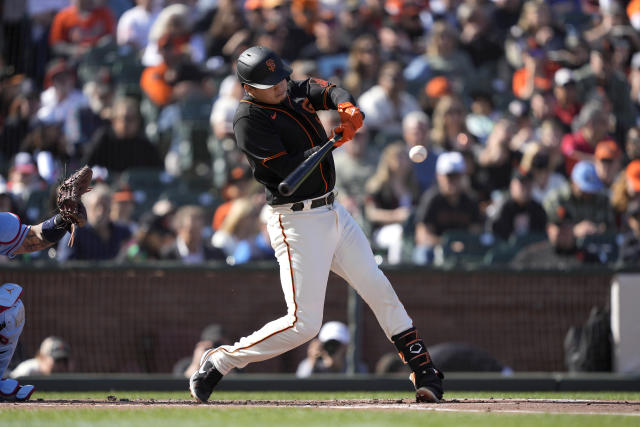 Giants to honor Buster Posey before May 7 game