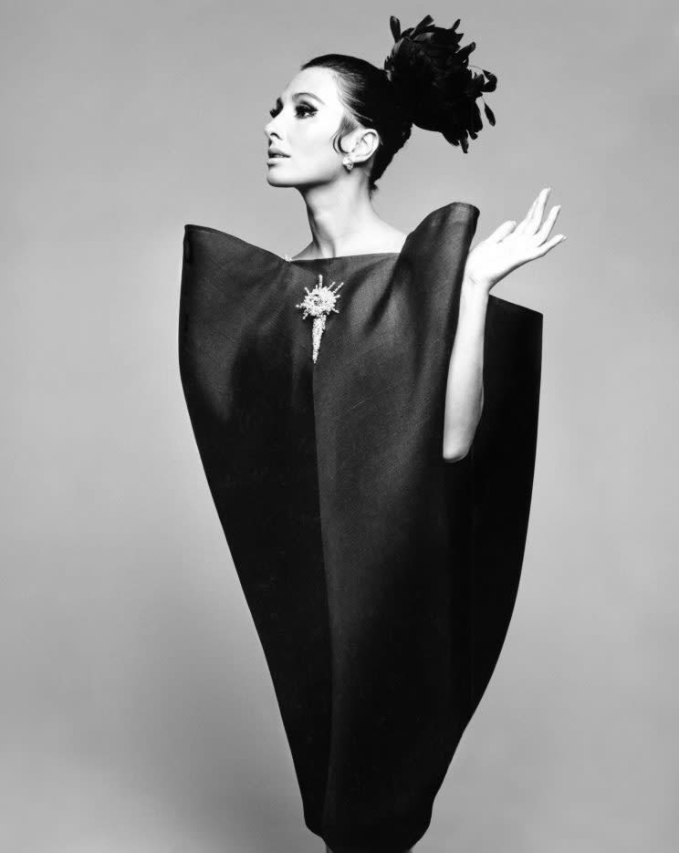 Alberta Tiburzi in envelope dress_by Cristóbal Balenciaga [Photo: V&A]