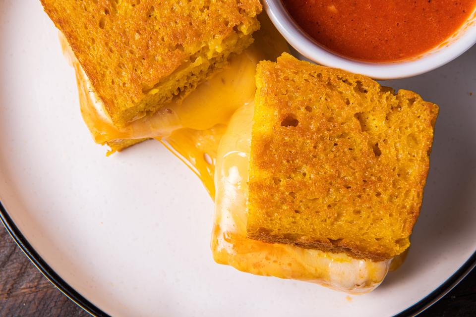 French&#39;s suggests making mustard bread grilled cheese.