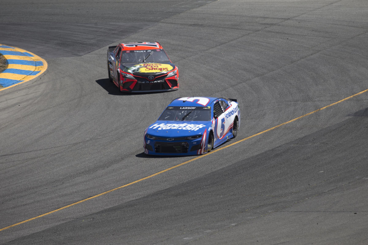 NASCAR Darlington betting preview, odds, TV, start time Yahoo Sports