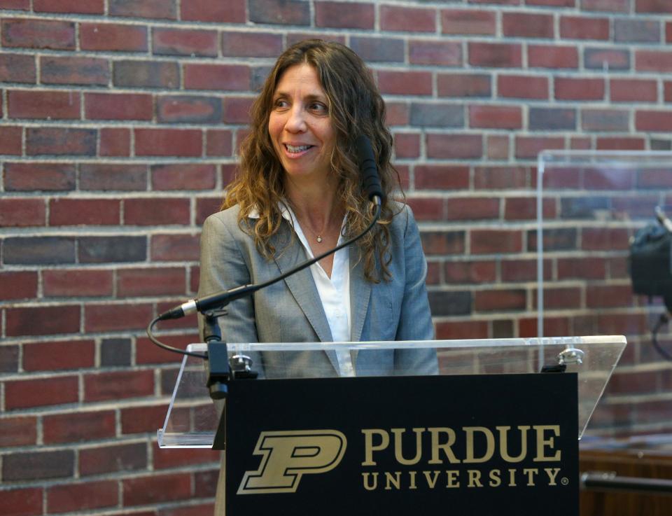 Keren Ronan, director of alliances and business development at Ericsson, speaks to an audience about Purdue University's new partnership with Ericsson and Saab to bring a private 5G network to Purdue's airport, on Monday, March 20, 2023, in West Lafayette, Ind.