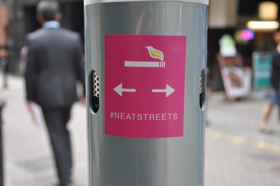 Finally, this pole rewards smokers who correctly deposit their butts with a song