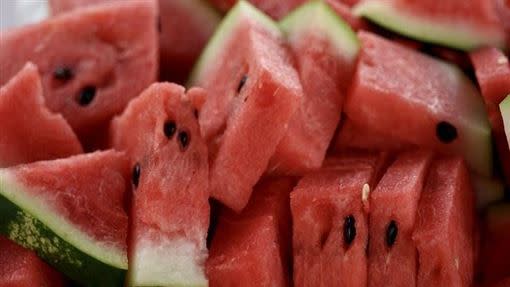 楊登嵙表示，「大暑」宜吃西瓜，可生津止渴。（圖／翻攝自unsplash）