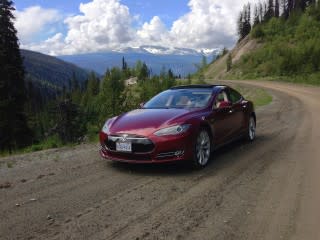 2013 Tesla Model S on Chilcotin Highway, Canada [photo: owner Vincent Argiro]