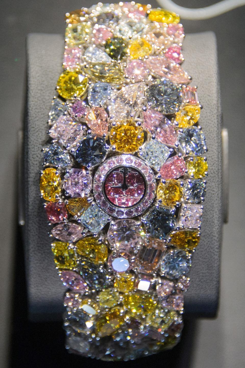 most expensive watches in the world, Graff Diamonds Hallucination Watch, $55 million, watch, expensive watch, luxury watch, luxury timepiece