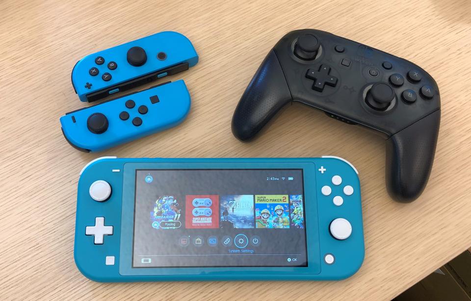 Nintendo Switch Lite and paired joycons