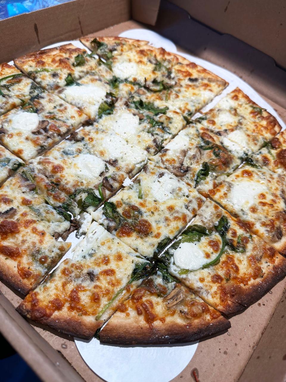 A “White Pizza” from The Mother Trucker Café, East Naples.