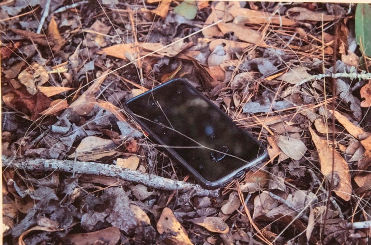 Evidence photos of Maggie’s phone found on Moselle Road (Colleton County Court)