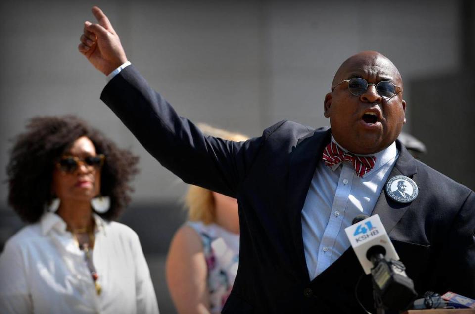 Dr. Vernon Howard, President of the Southern Christian Leadership Conference of Greater Kansas City, was one of several civil rights leaders calling the U.S. Department of Justice to investigate the Kansas City Police Department, during a press conference Monday morning in front of the U.S. Courthouse, downtown. Pointing to “disturbing patterns” of officer misconduct and violent policing that targets minorities, Grant and other leaders demanded action be taken by the DOJ.