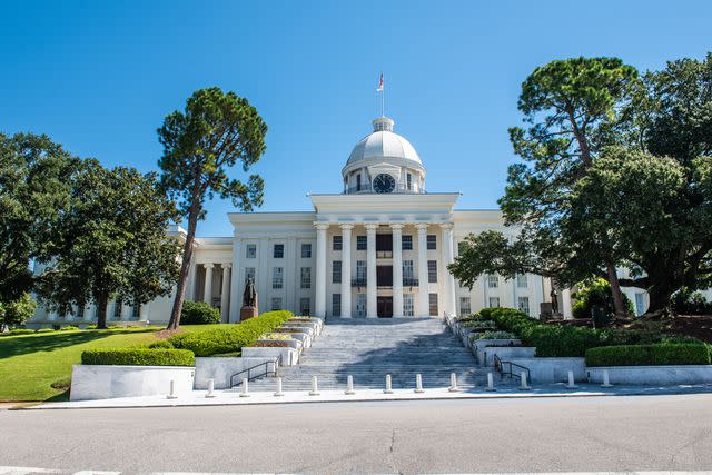 <p>Andi Rice/Bloomberg via Getty</p> Alabama State Capitol in Montgomery, Ala.