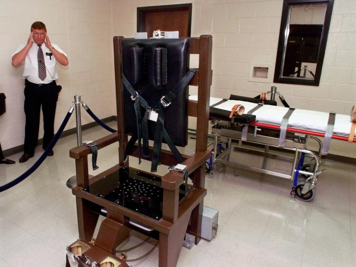 The state of Tennessee’s execution chamber at Riverbend Maximum Security Institution  (AP)