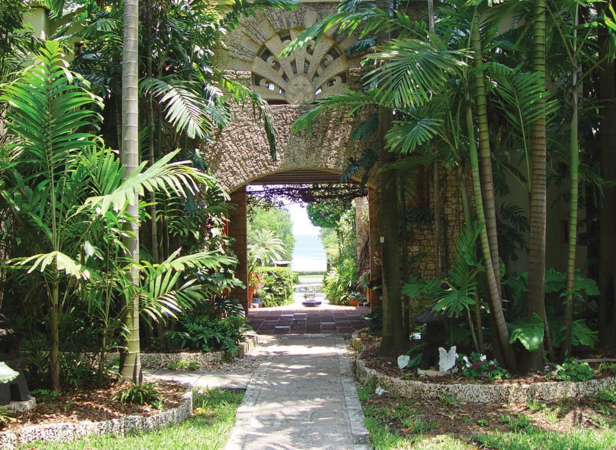 best florida gardens the kampong veranda