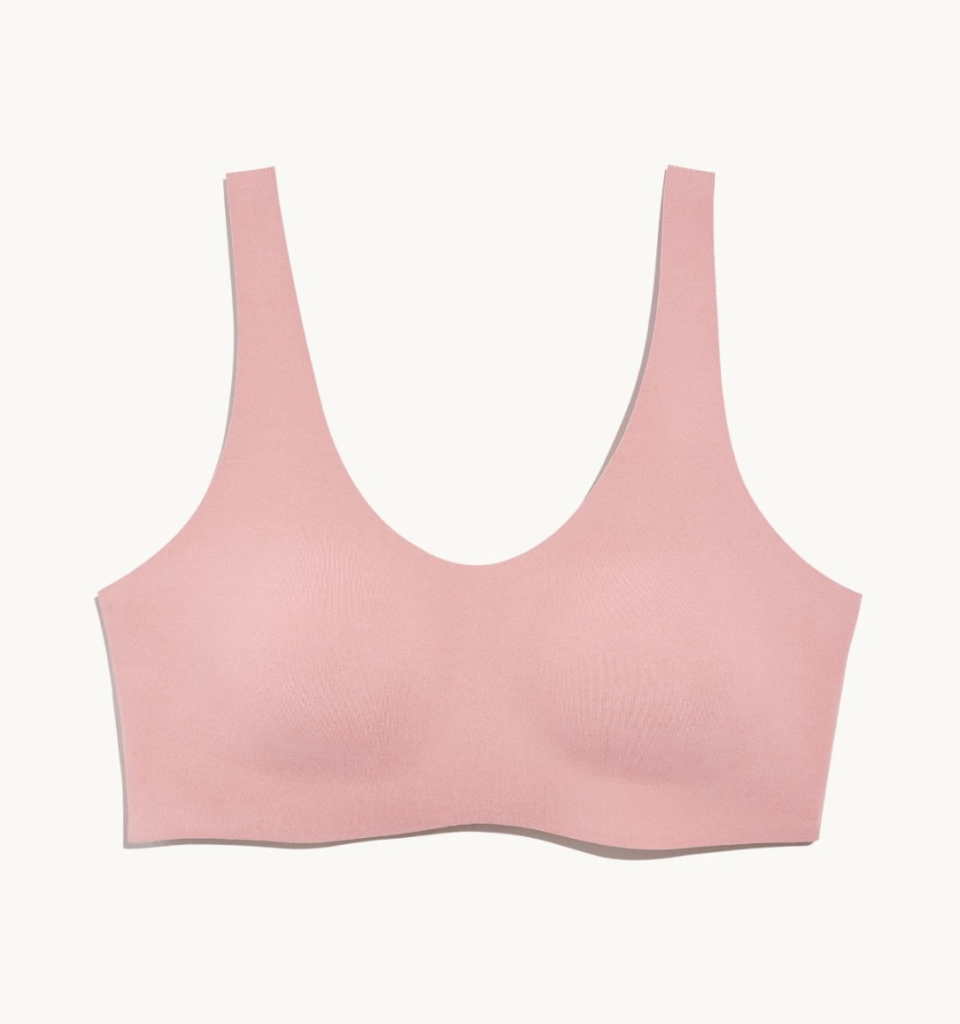 LuxeLift Pullover Bra. Image via Knix.