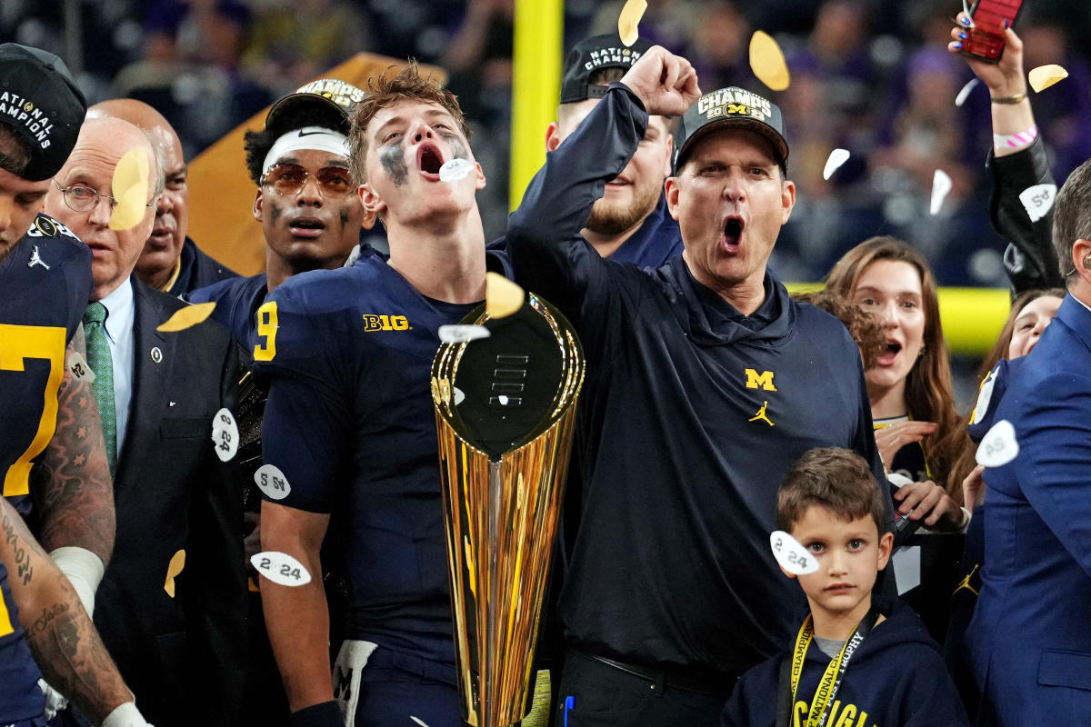 No. 1 Michigan beats No. 2 Washington 34-13 for first national title in 26 years