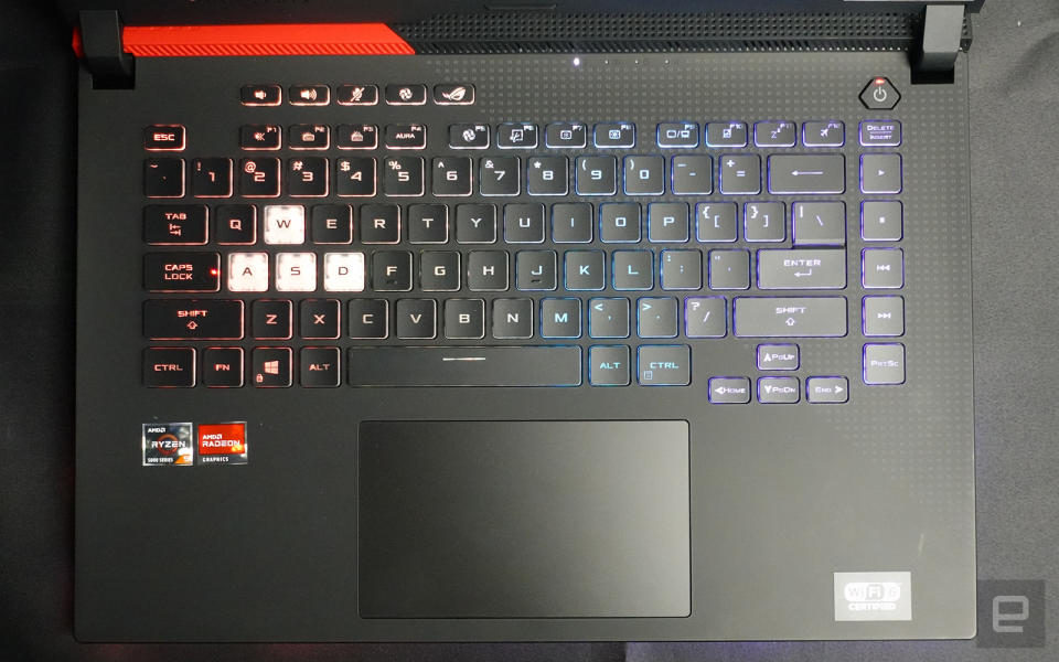 ASUS ROG Strix G15 Advantage Edition 香港動手玩