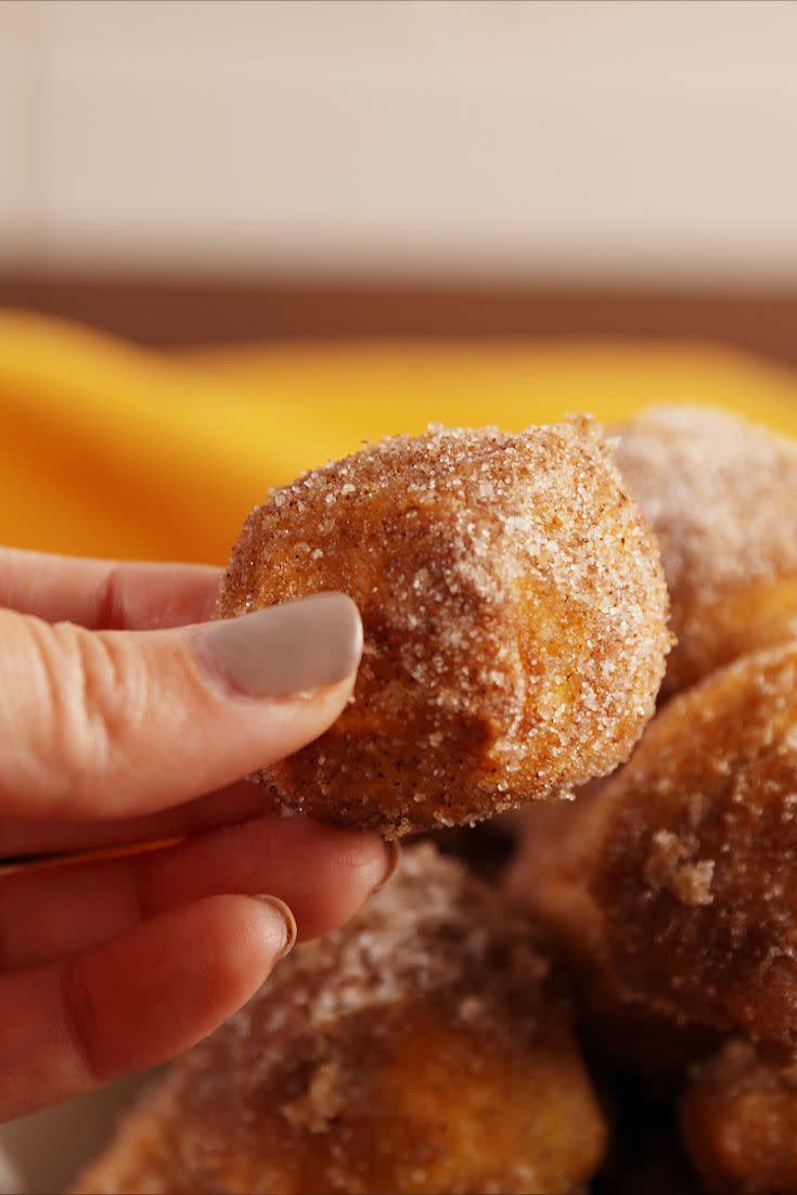 Pumpkin Spice Pretzel Bites