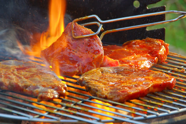 Grillen geht auch figurbewusst! (Bild: Fotolia)