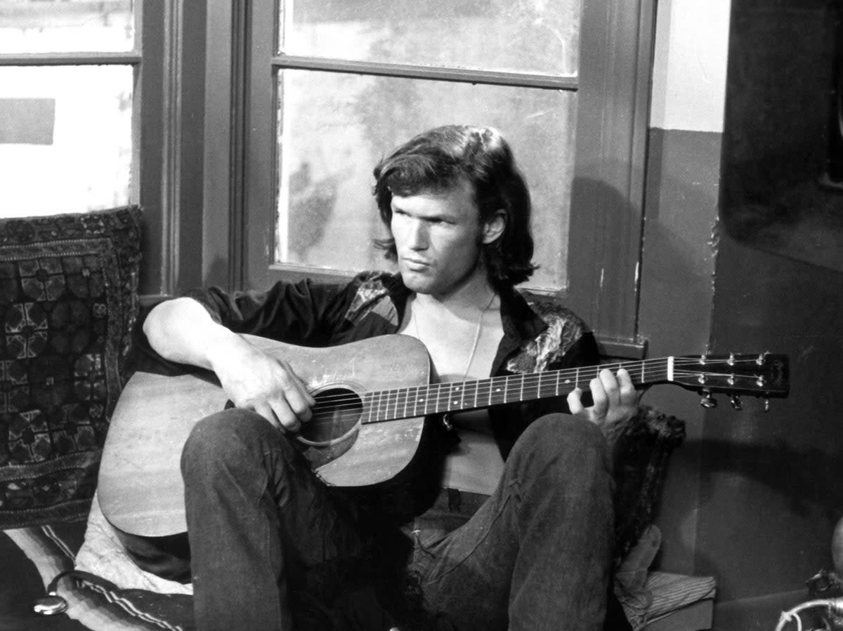 ‘I’d never even been in no school play, but I read the script and I could identify with this cat, this dope dealer’. Kris Kristofferson as a faded musician in 1972 cult movie ‘Cisco Pike’ (Moviestore/Shutterstock)