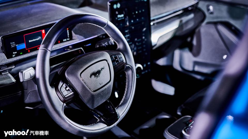 Ford Mustang Mach-E更為簡潔的座艙中控台設計反映出新世代電動車從風格上截然不同的樣貌。
