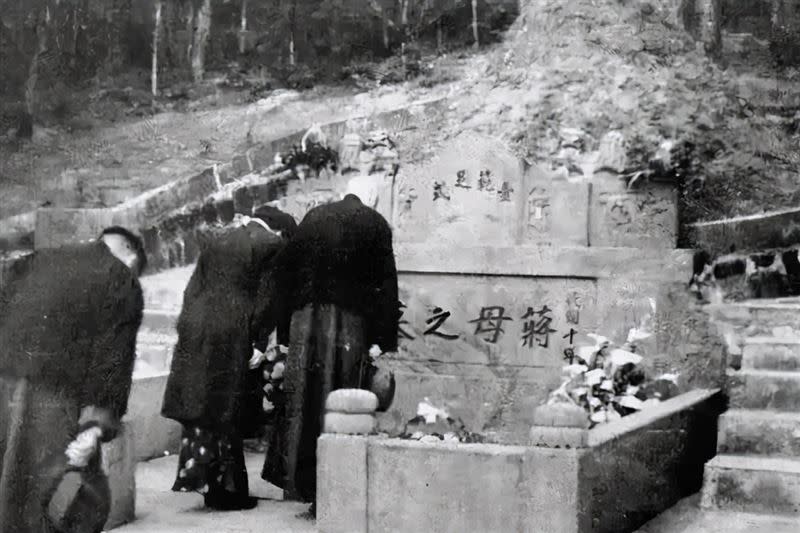 蔣介石祖墳在中國。（圖／翻攝自微博）