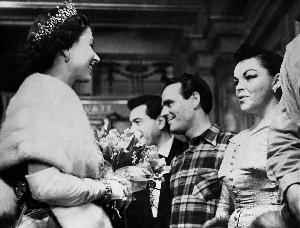 Judy Garland and queen elizabeth