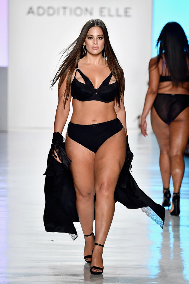 Ashley Graham Plus Size Model Boobs Butt Photos -- Sports