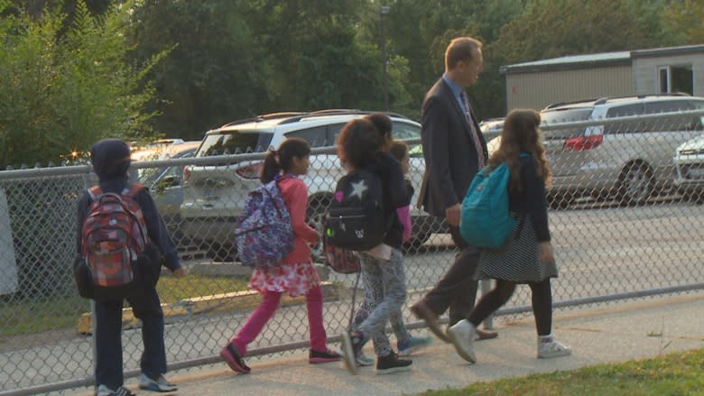 Mayor launches 'Slow Down Toronto' campaign in school zones