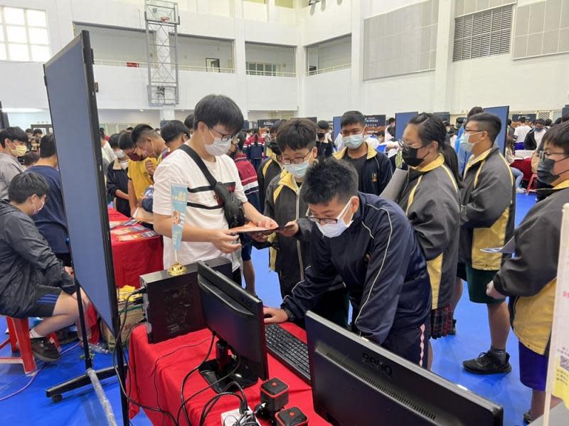 台塑開辦科學園遊會　地方教育永續經營