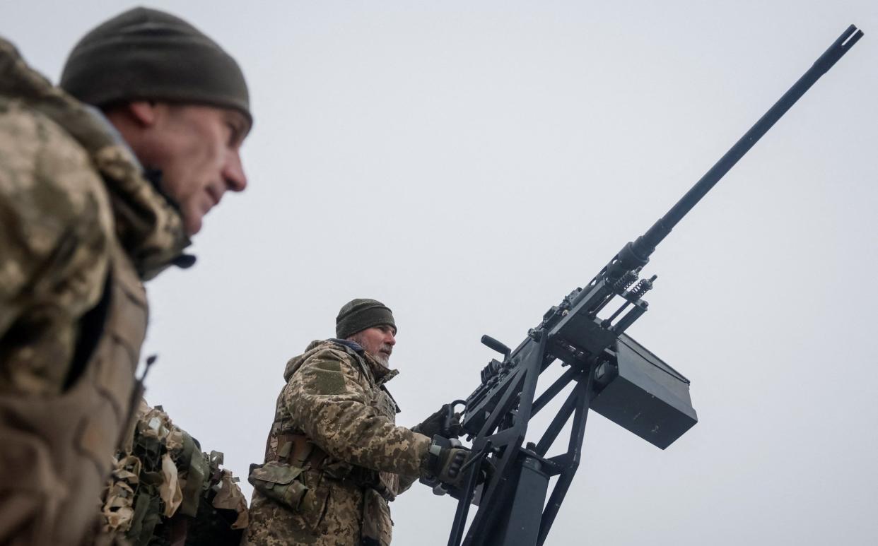 The Russians are getting stronger while Ukraine becomes weaker