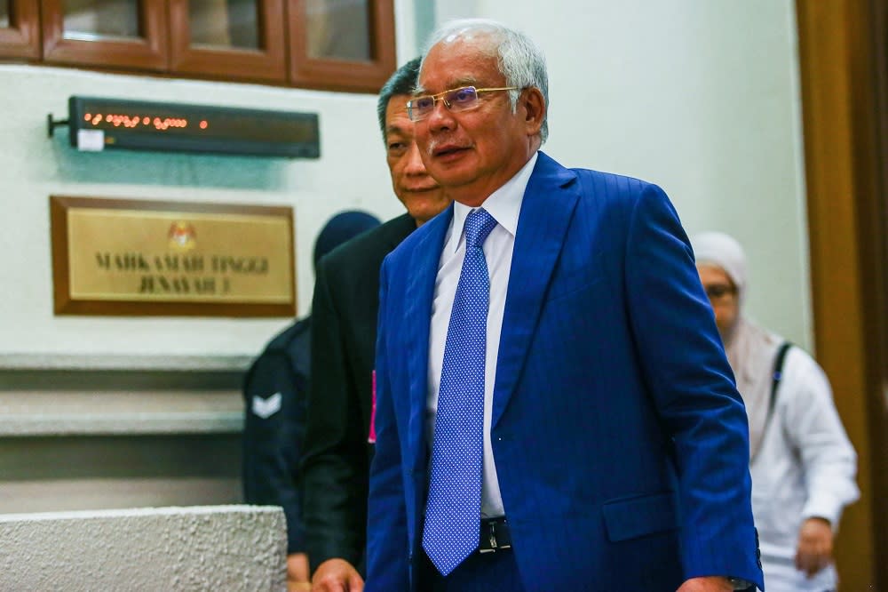 Datuk Seri Najib Razak today mockingly ‘thanked’ DAP’s RSN Rayer for his initial celebration of news that Utusan Malaysia would be shut down, saying that actually led to an outpouring of public support for the Malay daily. — Picture by Hari Anggara