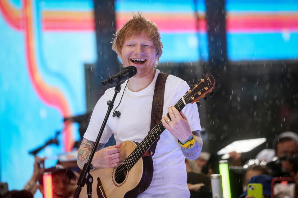 Erstaunlich weit vorne dabei: Popsänger Ed Sheeran (Foto: REUTERS/Brendan McDermid)