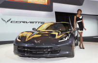 Auto Show Extras of the 2013 Detroit Auto Show