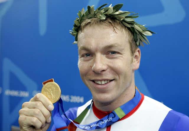 Chris Hoy celebrates his Gold medal