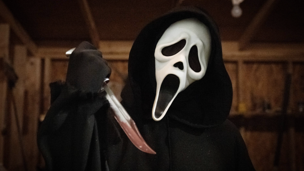‘Scream’ Writer Details the Bloody, 15-Minute Ghostface Fight He Cut From the Franchise thumbnail