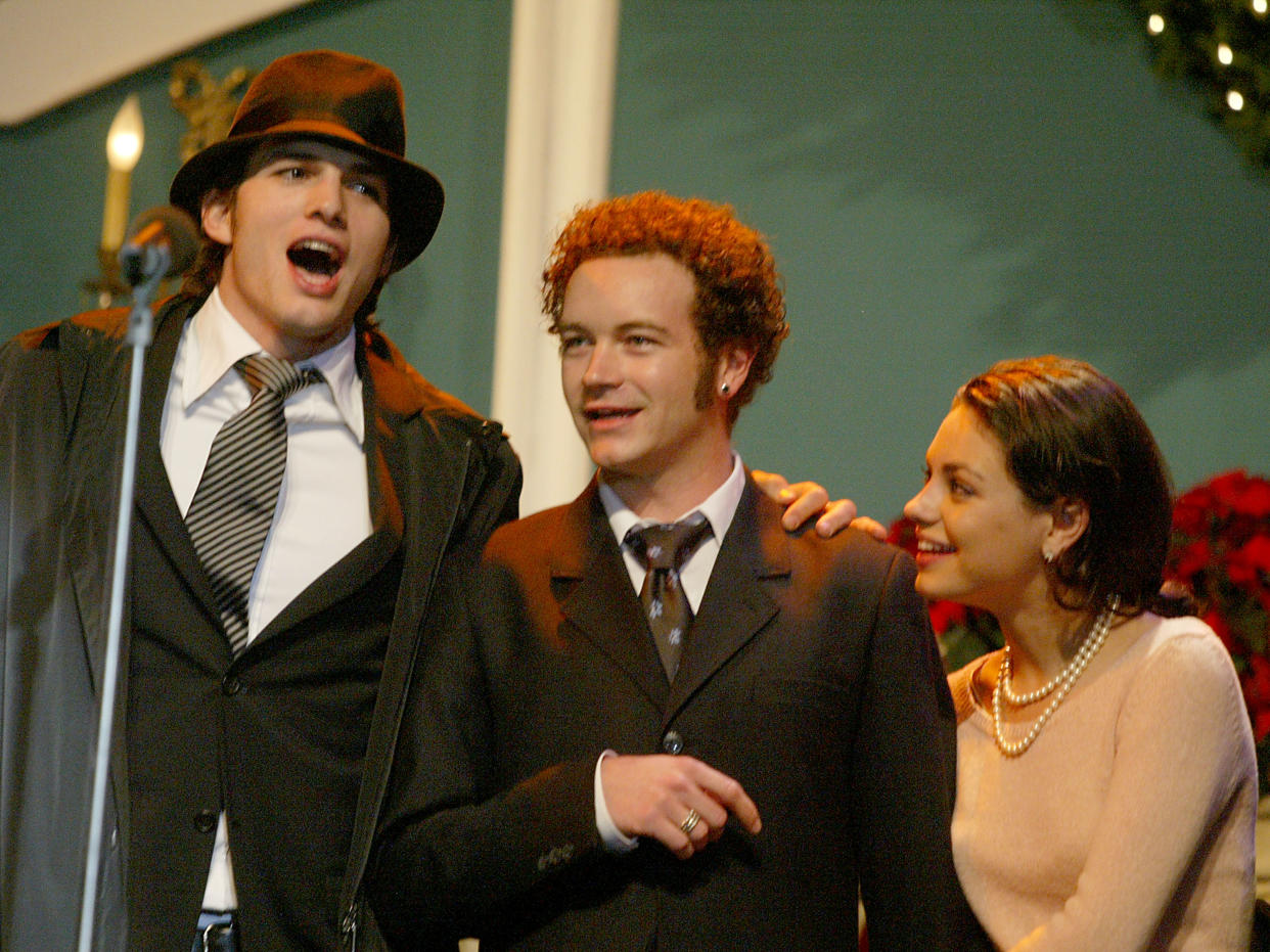   Ashton Kutcher, Danny Masterson and Mila Kunis in 2003. (Getty Images)