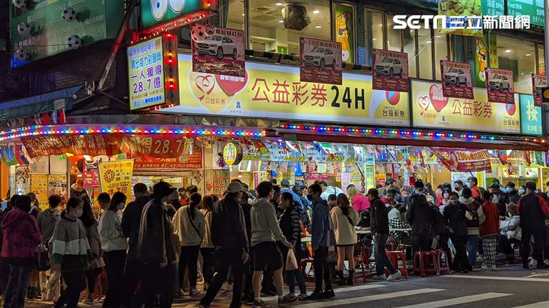  以下三星座人下班不妨可以去買彩券，有很高機率中頭獎。（圖／資料照）